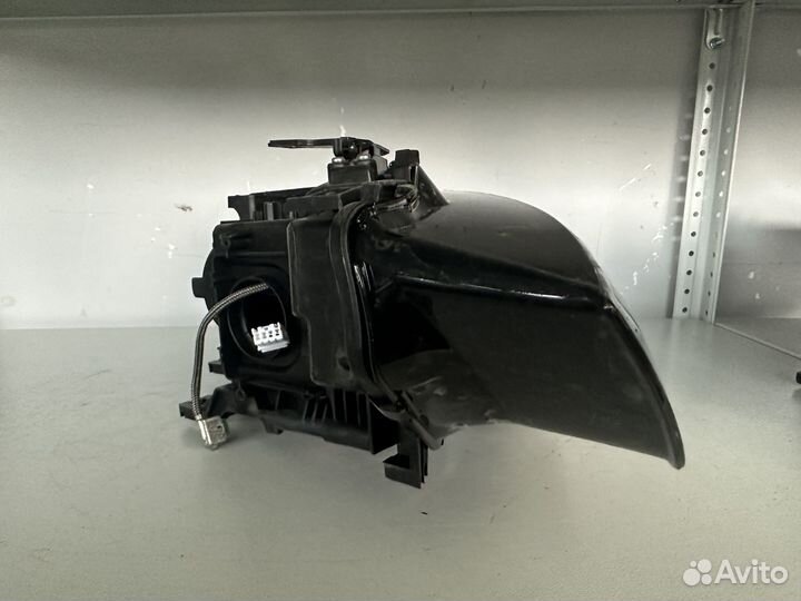Фара Audi A5 8T левая рест