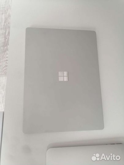 Microsoft surface laptop
