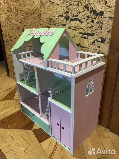 Домик кукольный
