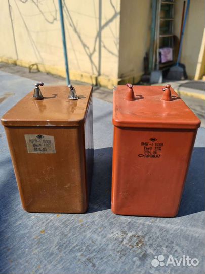 Электроконденсаторы км