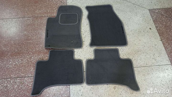 Автомобильные коврики Lexus