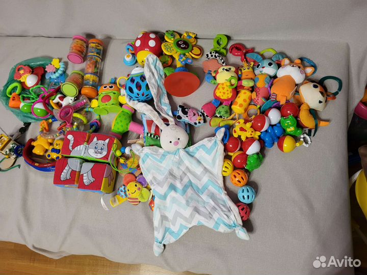 Пакет игрушек погремушки,подвесные от 0 до 1 года