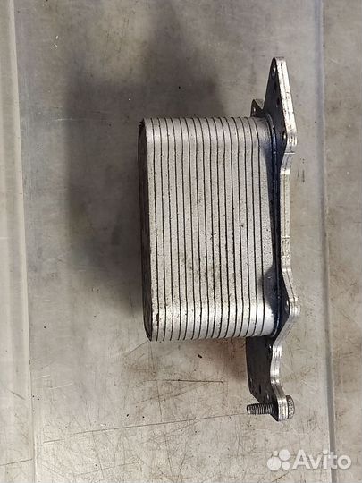Радиатор масляный теплообменник VW Туарег Audi Q7