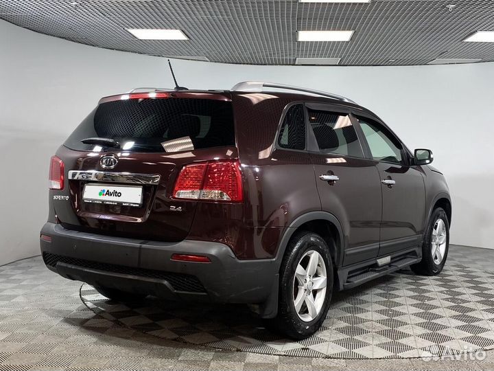 Kia Sorento 2.4 AT, 2010, 136 186 км