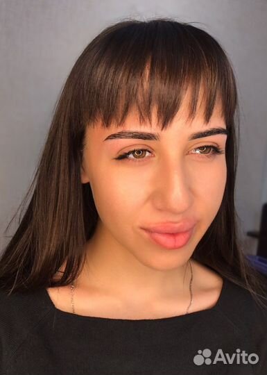 Коррекция и окрашивание бровей