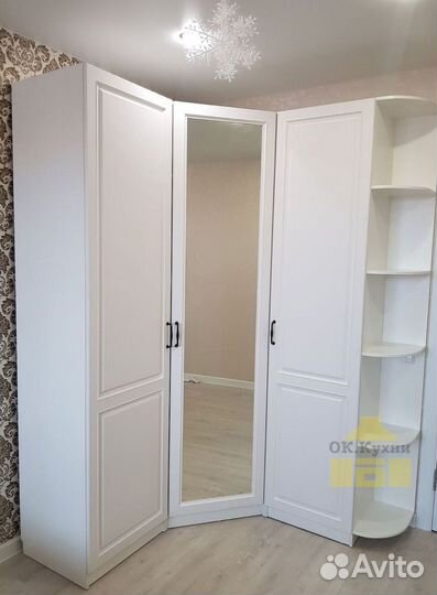 Шкаф распашной