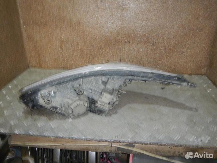 Фара правая Kia Ceed