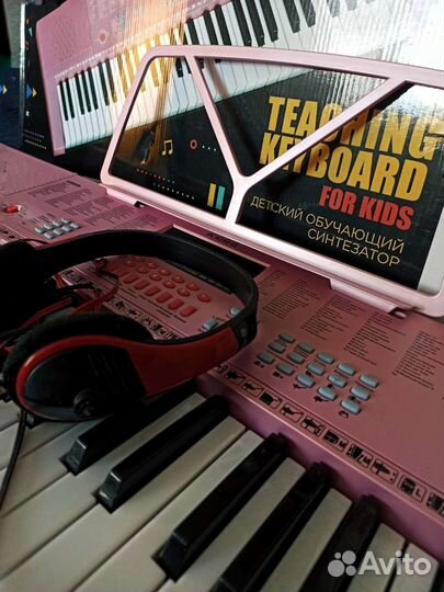 Синтезатор новый