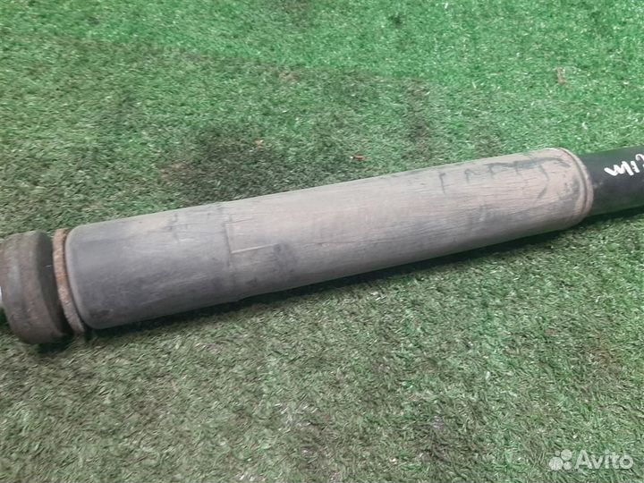 Стойка амортизатора задняя Suzuki SX4 2007