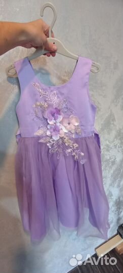 Нарядное платье для девочки 134