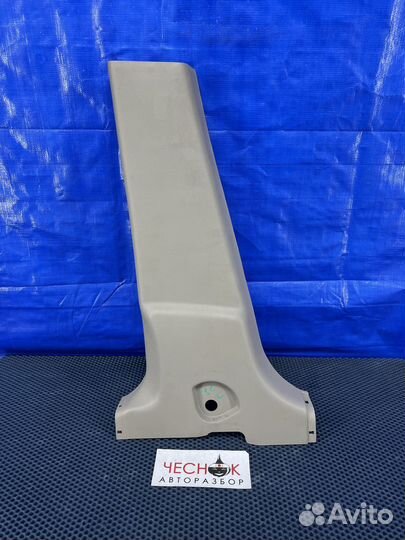 Обшивка средней стойки салона Hyundai Tucson