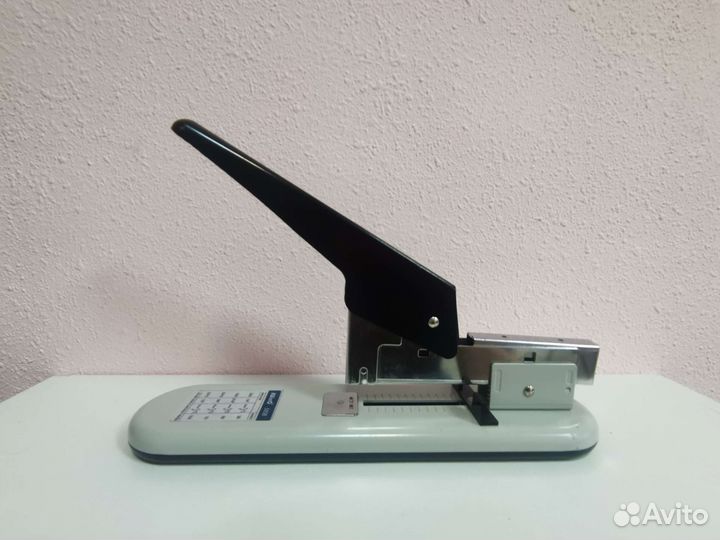 Степлер Kw-Trio 50SB до 100 листов