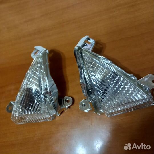 Поворотники передние Kawasaki ZX6R 5-11/ZX10R 06-7