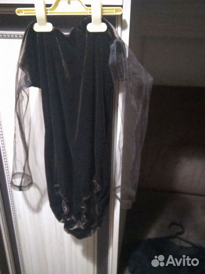 Платье для бальных танцев