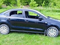 Volkswagen Polo 1.6 MT, 2012, 316 000 км, с пробегом, цена 635 000 руб.