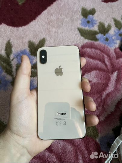 iPhone Xs, 64 ГБ