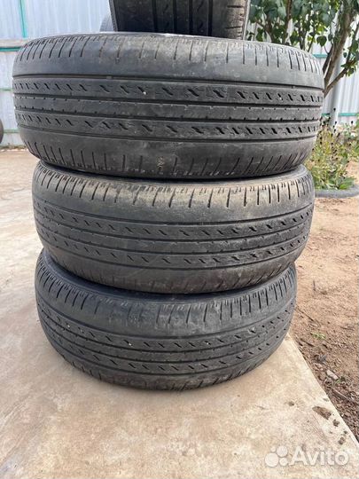 Nexen Roadian 571 235/60 R18