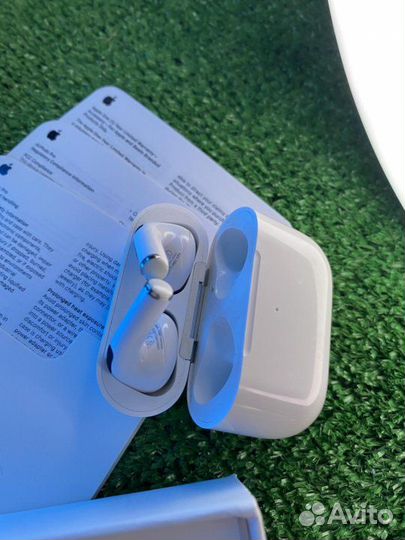 AirPods 3 LUX