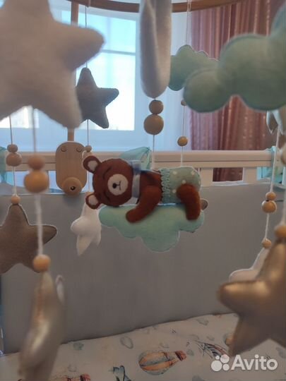 Мобиль на кроватку+блок+кронштейн