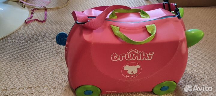 Чемодан детский пластиковый trunki