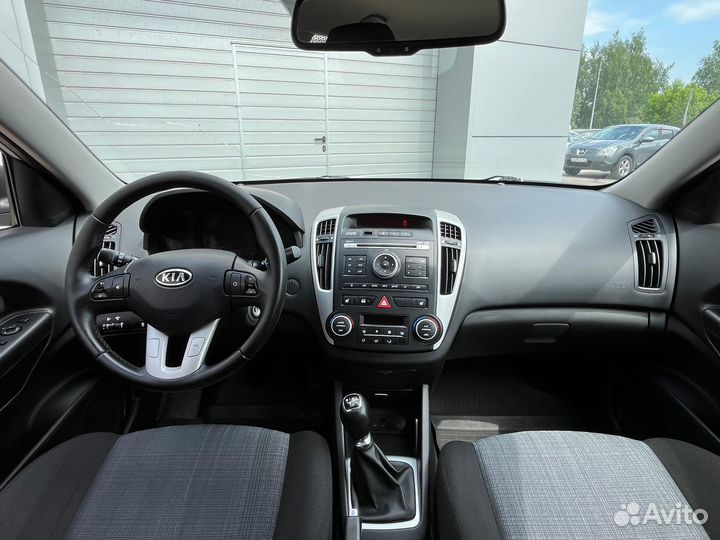 Kia Ceed 1.6 МТ, 2010, 140 109 км