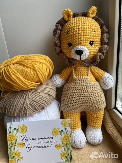 Вязаные игрушки погремушки пинетки