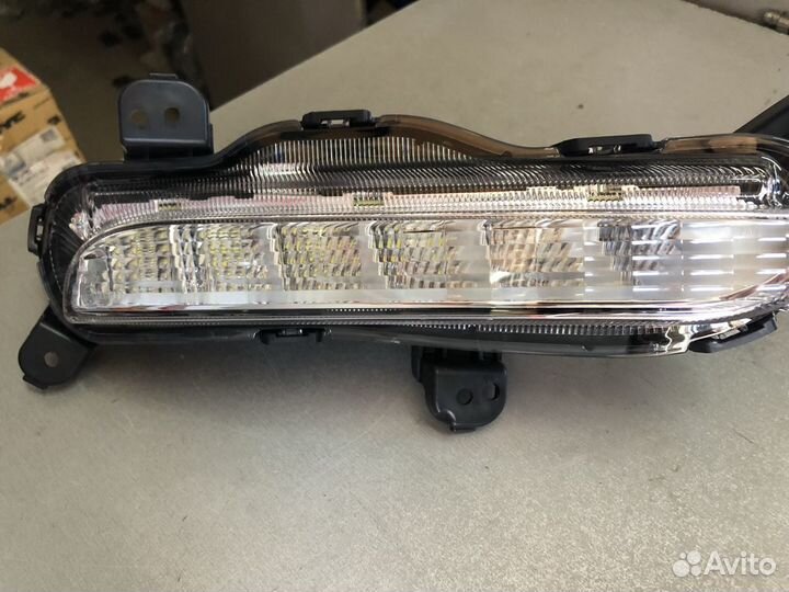 Ходовой огонь Kia rio 4 92208H0100