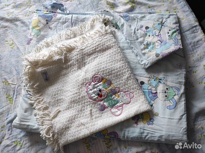 Одеяло в кроватку, коляску