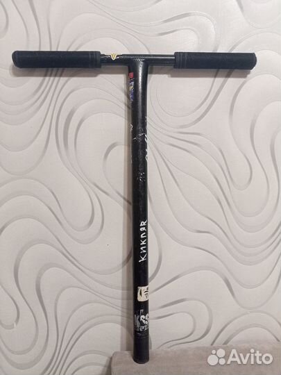 Руль tech team old boy и грипсы tech team пульс