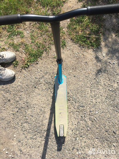 Трюковой самокат