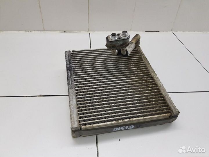 Радиатор кондиционера (конденсер) (Kia Cerato IV)