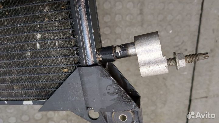 Радиатор кондиционера Cadillac Escalade 2