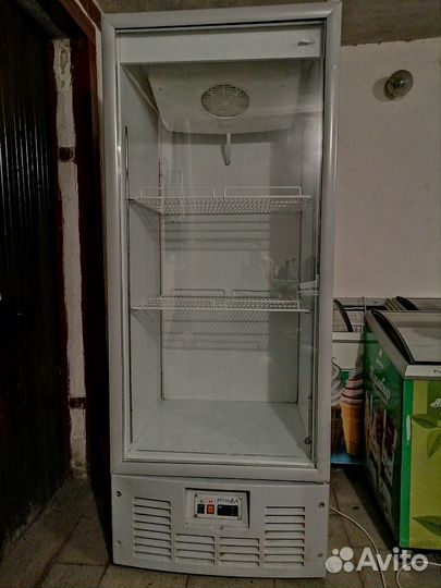 Холодильный шкаф Ариада