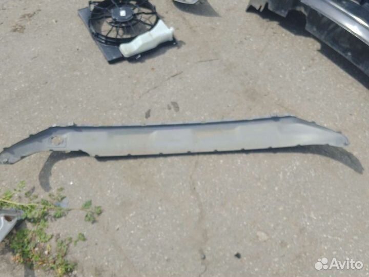 Накладка заднего бампера Hyundai Santa Fe 2018