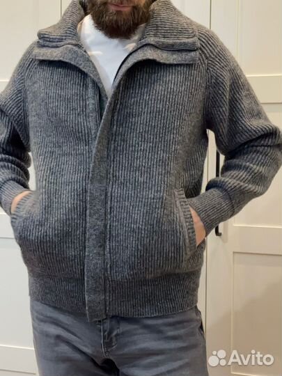 Мужской вязаный кардиган