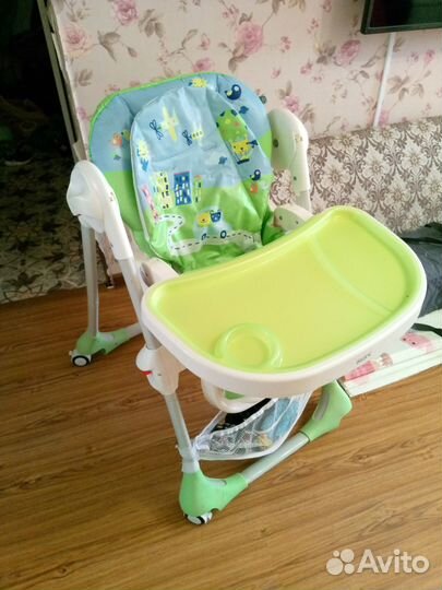 Продам стульчик для кормления