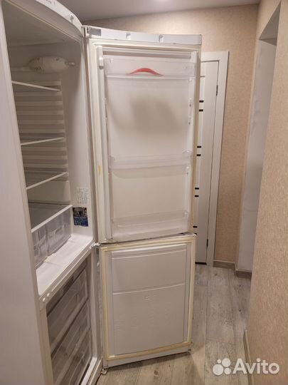 Холодильник indesit ib201
