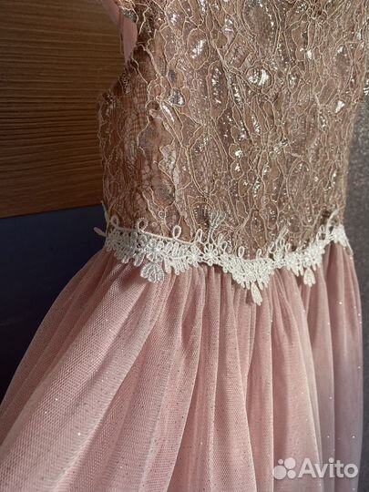 Платье для девочки 122