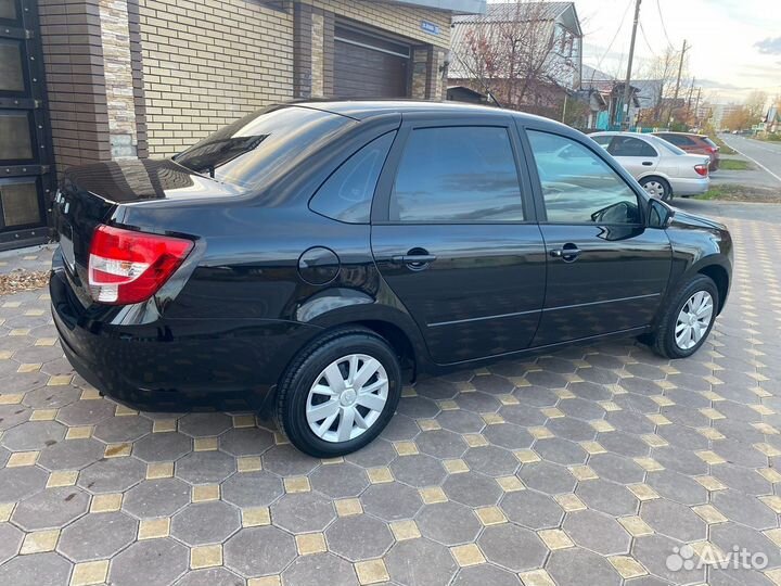 LADA Granta 1.6 МТ, 2022, 11 000 км