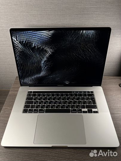 Apple MacBook Pro 16 / i9 / 1tb SSD