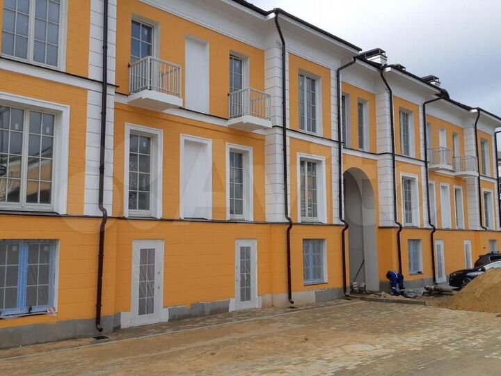 Таунхаус 128,8 м² на участке 1 сот.