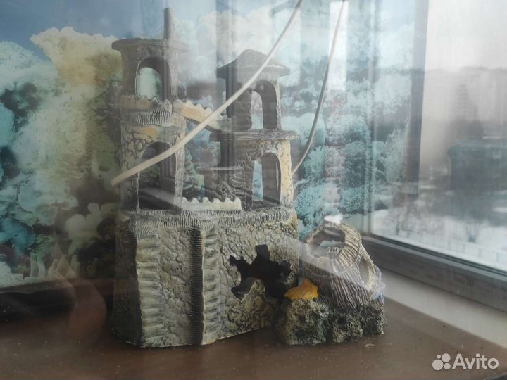 Аквариум для рыбок 70х47х30