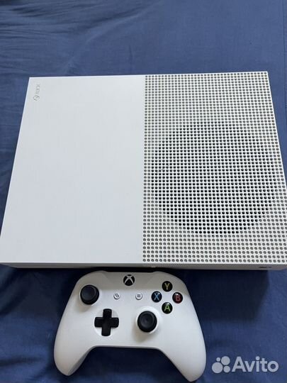 Xbox One S 1000 гб