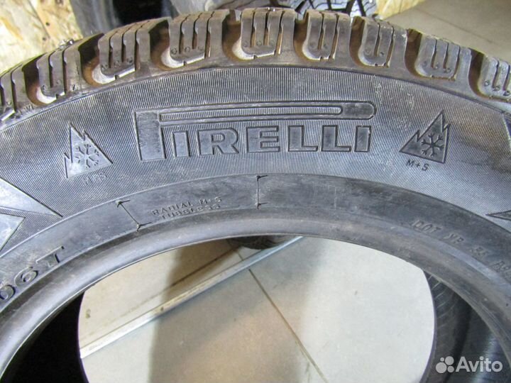 Pirelli Winter Carving 235/60 R17