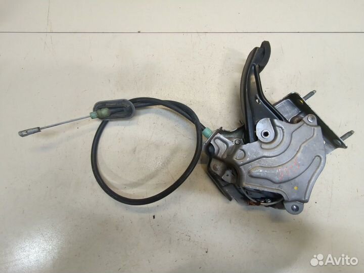 Педаль ручника Chevrolet Malibu 2018, 2019