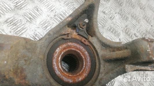 Ступица передняя левая peugeot 3008 (ZKR04K901)