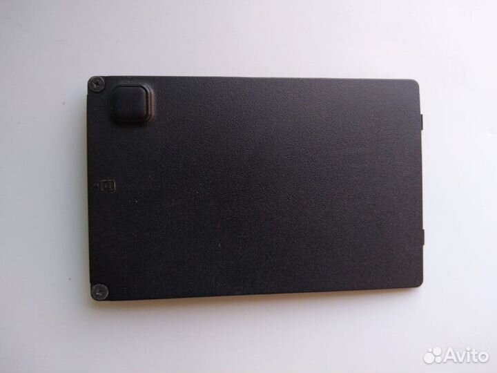 Крышка отсека HDD Lenovo G555