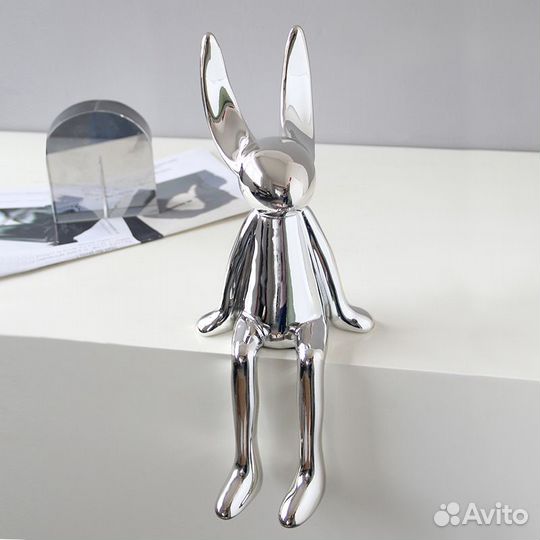 Статуэтка сидячий заяц