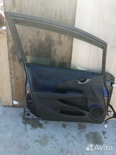 Дверь передняя левая Honda Fit GE6