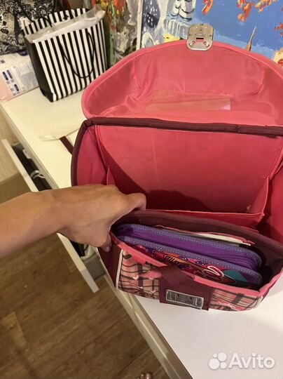 Рюкзак школьный с анатомической спинкой